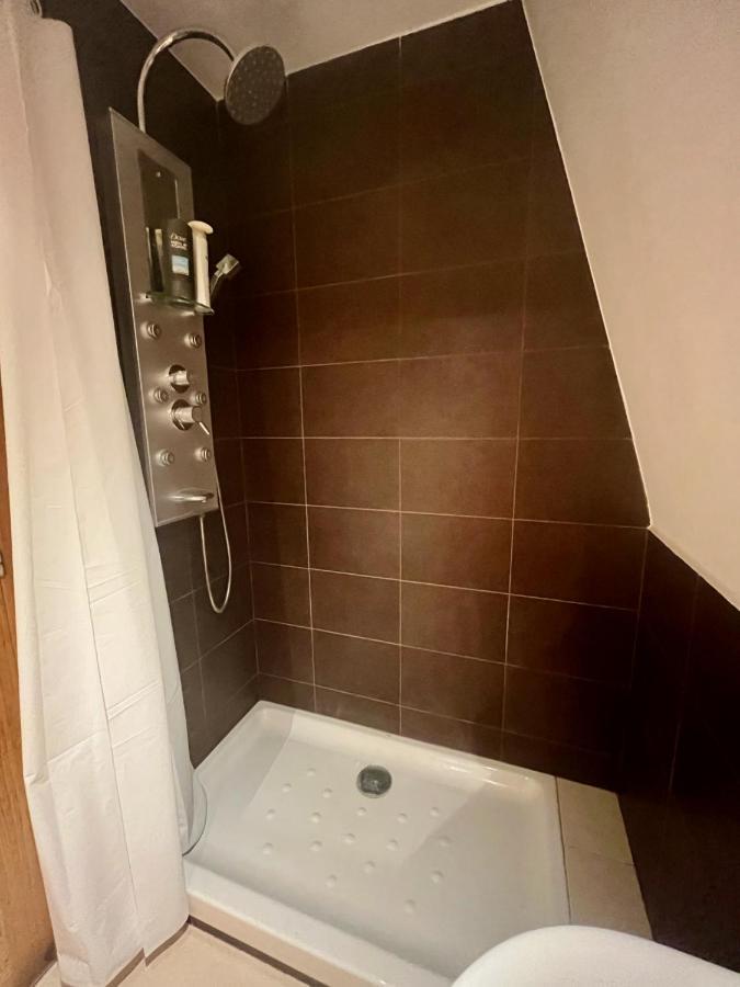 Appartement Atico Camino Santiago: El Comienzo Perfecto à Sarria Extérieur photo